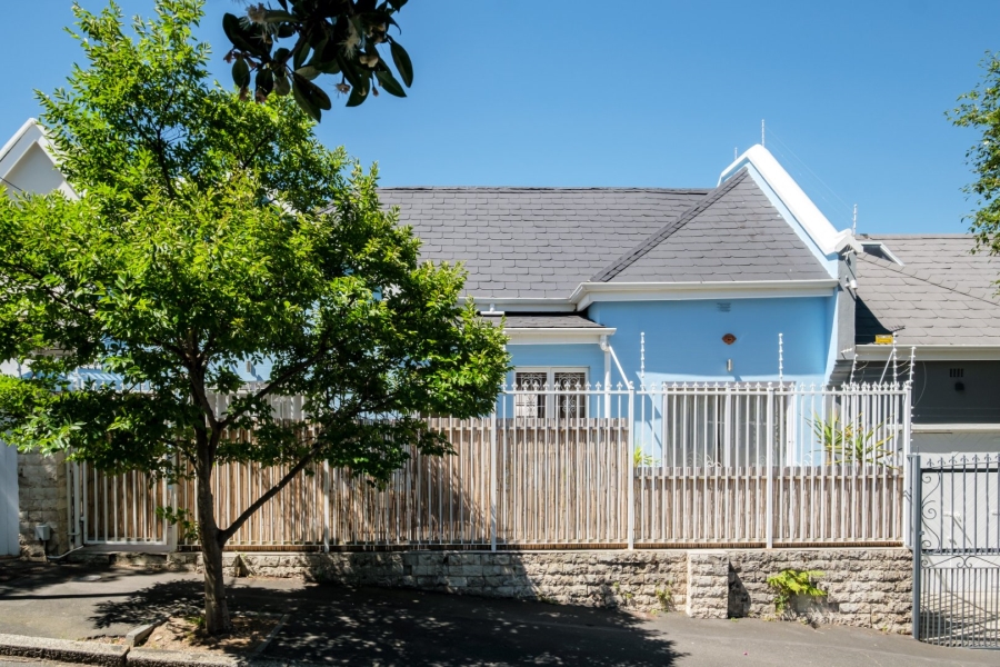 To Let 2 Bedroom Property for Rent in Gardens Western Cape